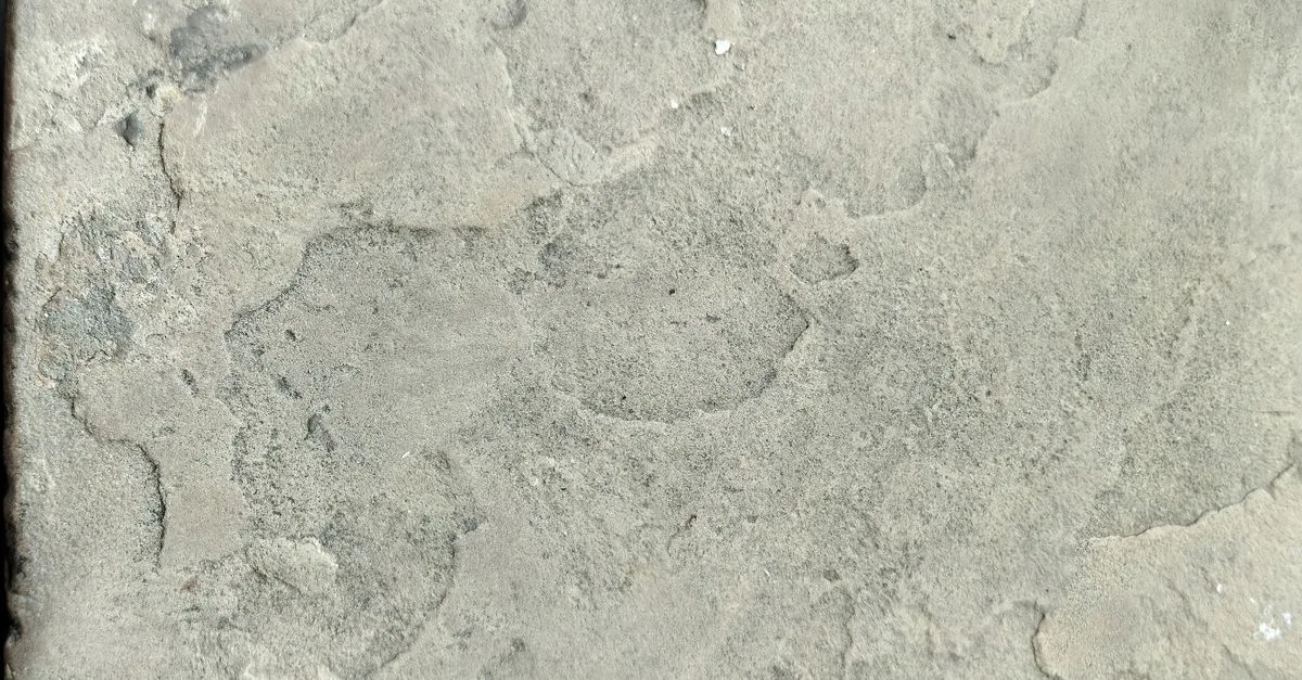 découvrez nos carreaux effet pierre calcaire bourgogne : une finition élégante et chaleureuse pour sublimer vos sols et vos murs.